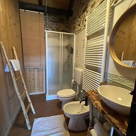 Il Rustico Colleretto Castelnuovo